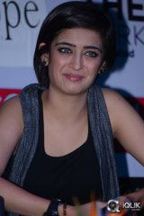 Akshara Haasan at Shamitabh Movie Press Meet